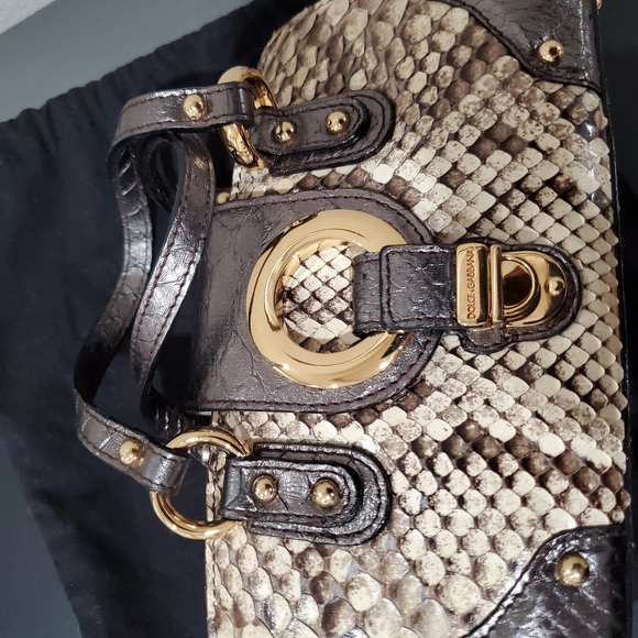 Genuine Python Dolce and Gabbana vitello corrida beige mini python clutch - Picture 8 of 16
